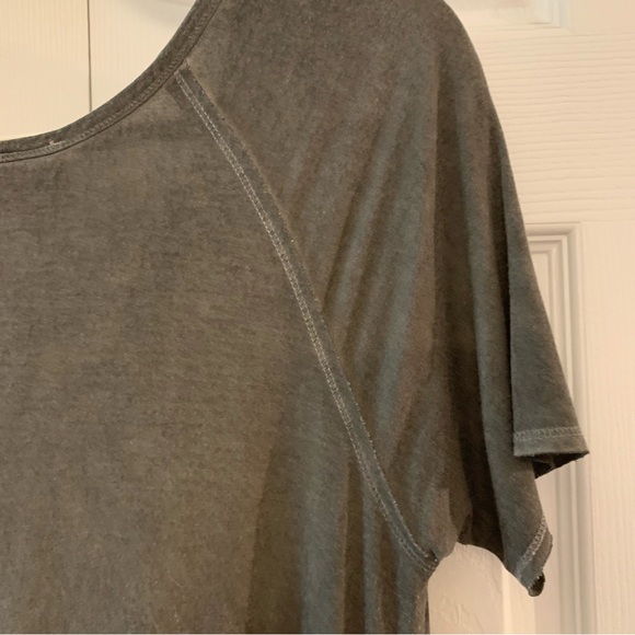 Dantelle Short Sleeve Smoky Gray Tunic/Blouse/Shirt EUC - Picture 8 of 9